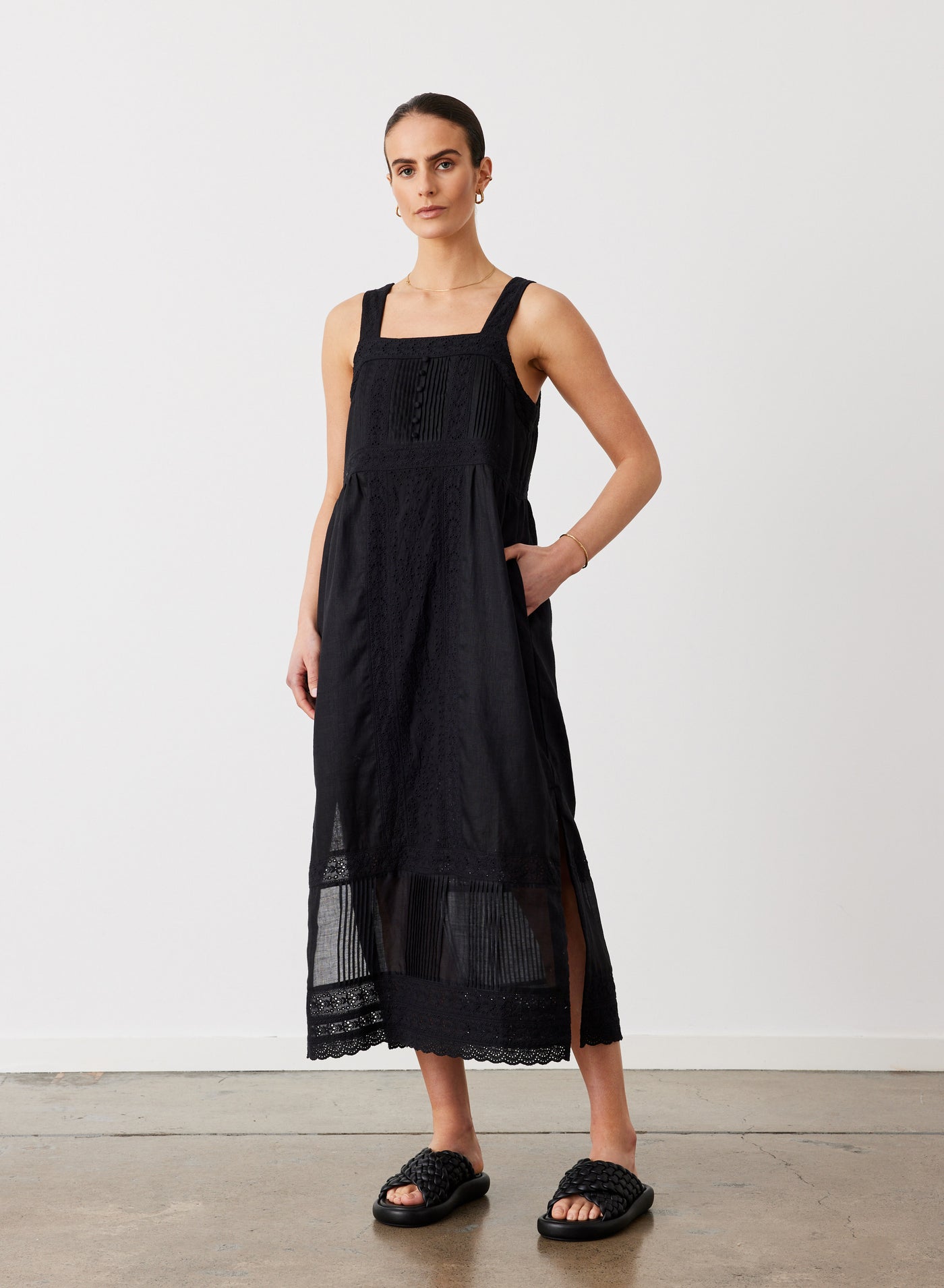 Gretal Linen Ramie Midi Dress | Black