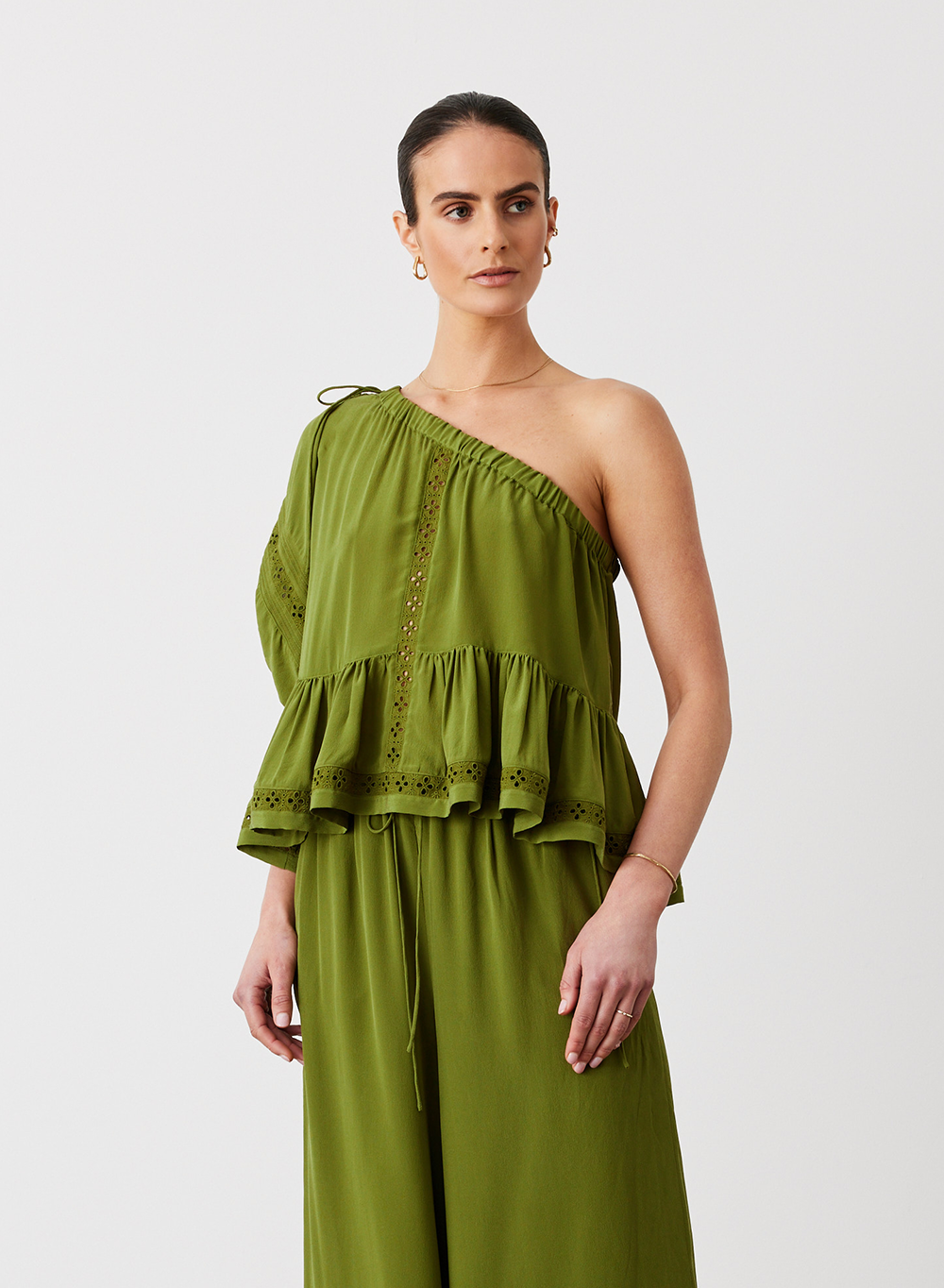 ISLA SILK SMOCK TOP | SANDWASH OLIVE
