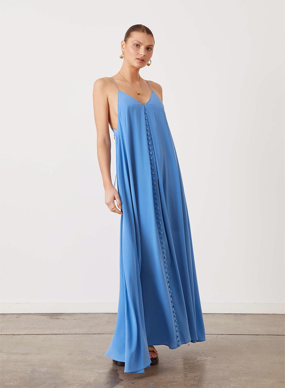 ISOBEL SILK TRAPEZE MAXI DRESS | SANDWASH CERULEAN