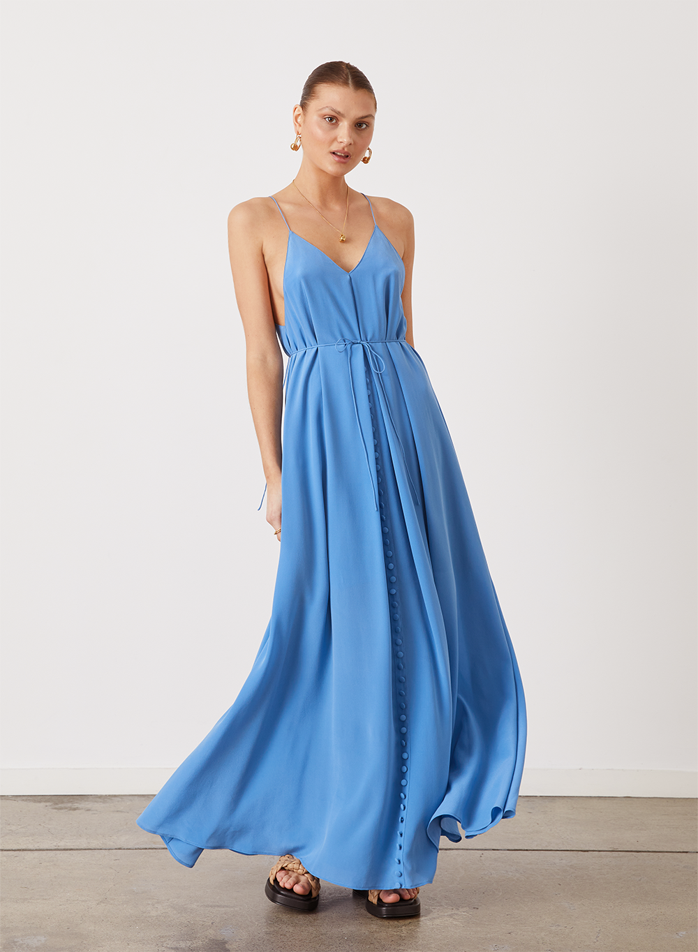 ISOBEL SILK TRAPEZE MAXI DRESS | SANDWASH CERULEAN