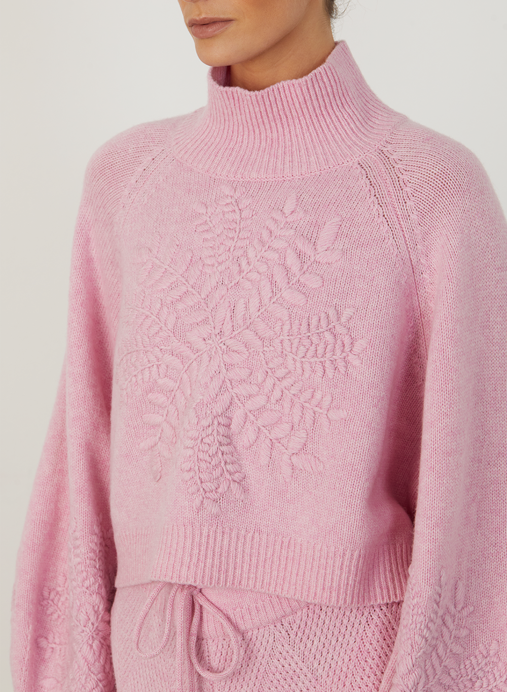 Natasha Wool Embroidery Knit