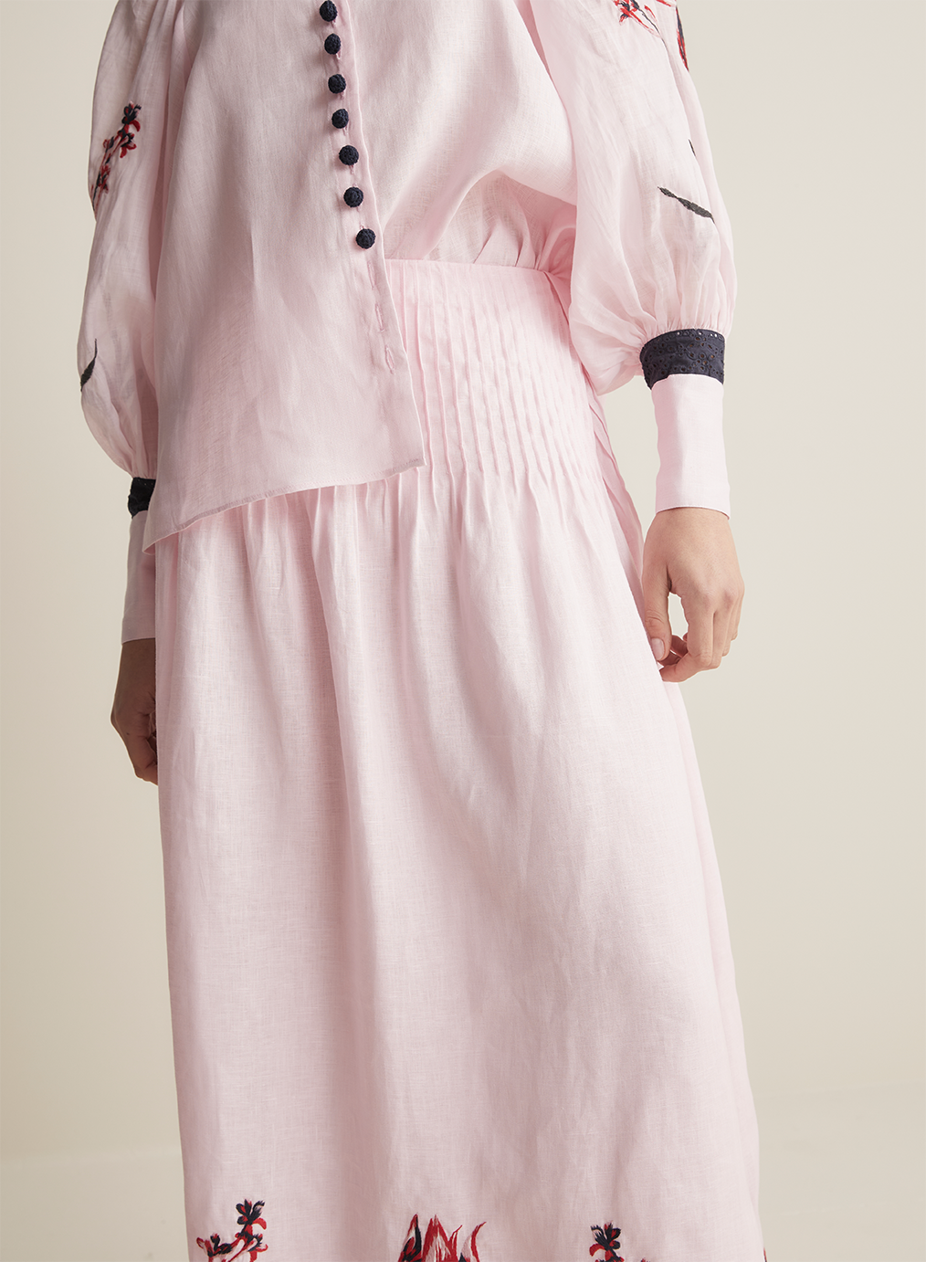 Charlotte Linen Ramie Embroidery Shirt | Blossom