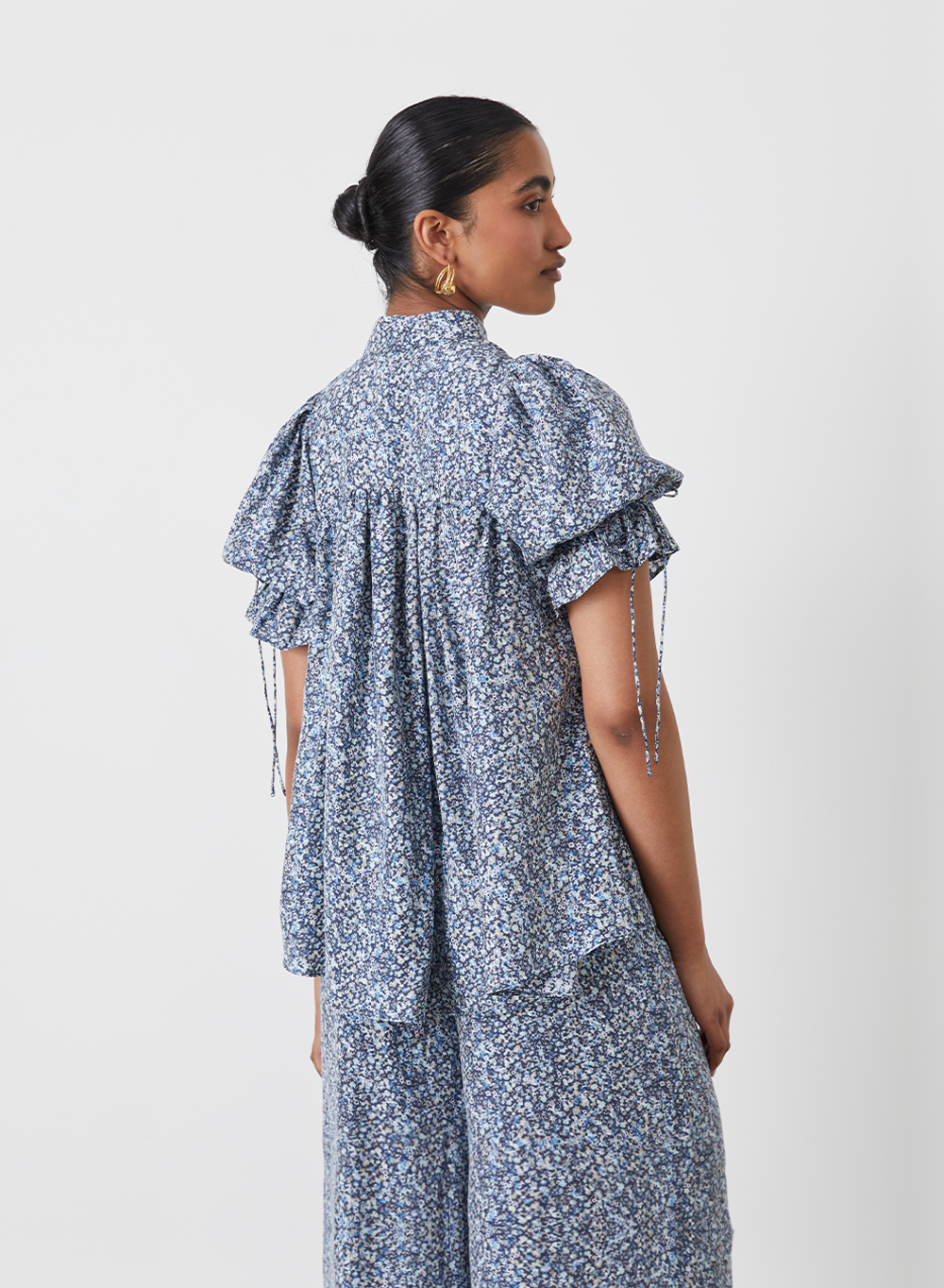 SARA SILK SHIRT |  SANDWASH LICHEN ARTWORK