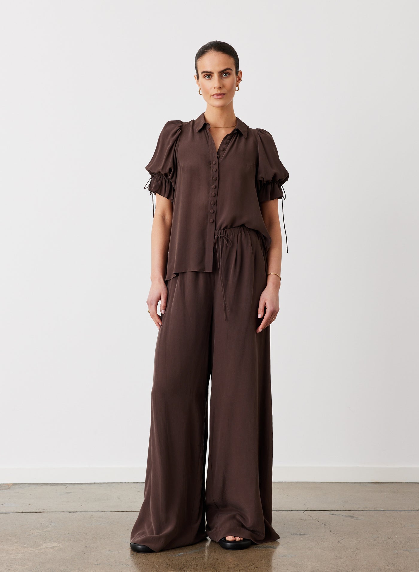 SARA SILK SHIRT | CHOCOLATE