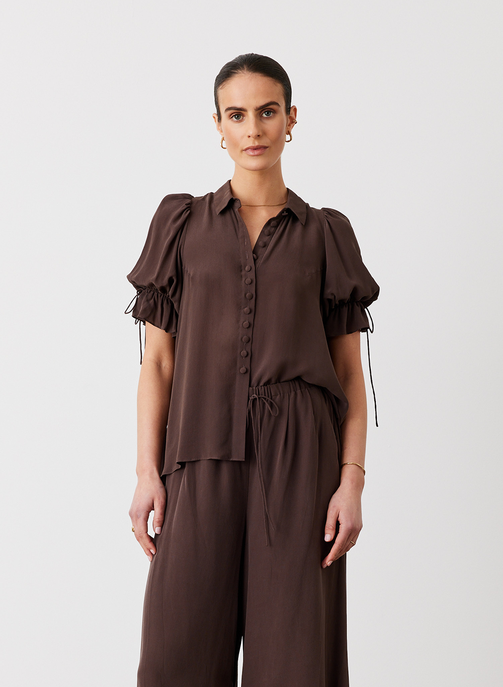 SARA SILK SHIRT | CHOCOLATE