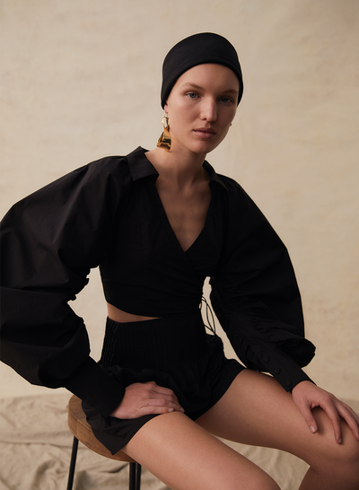 PHOEBE ORGANIC COTTON WRAP TOP | BLACK