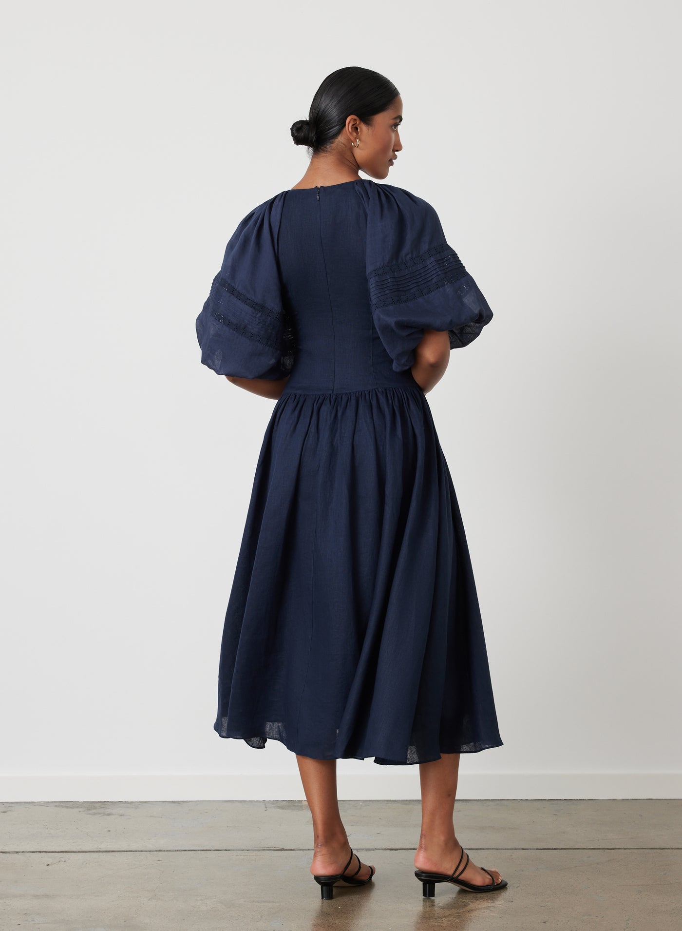 IVANA LINEN RAMIE MIDI DRESS | NAVY