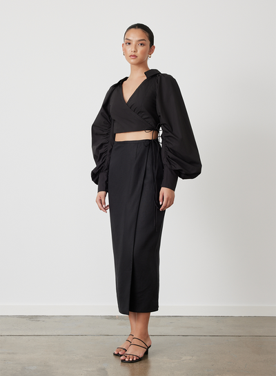 PHOEBE ORGANIC COTTON WRAP TOP | BLACK
